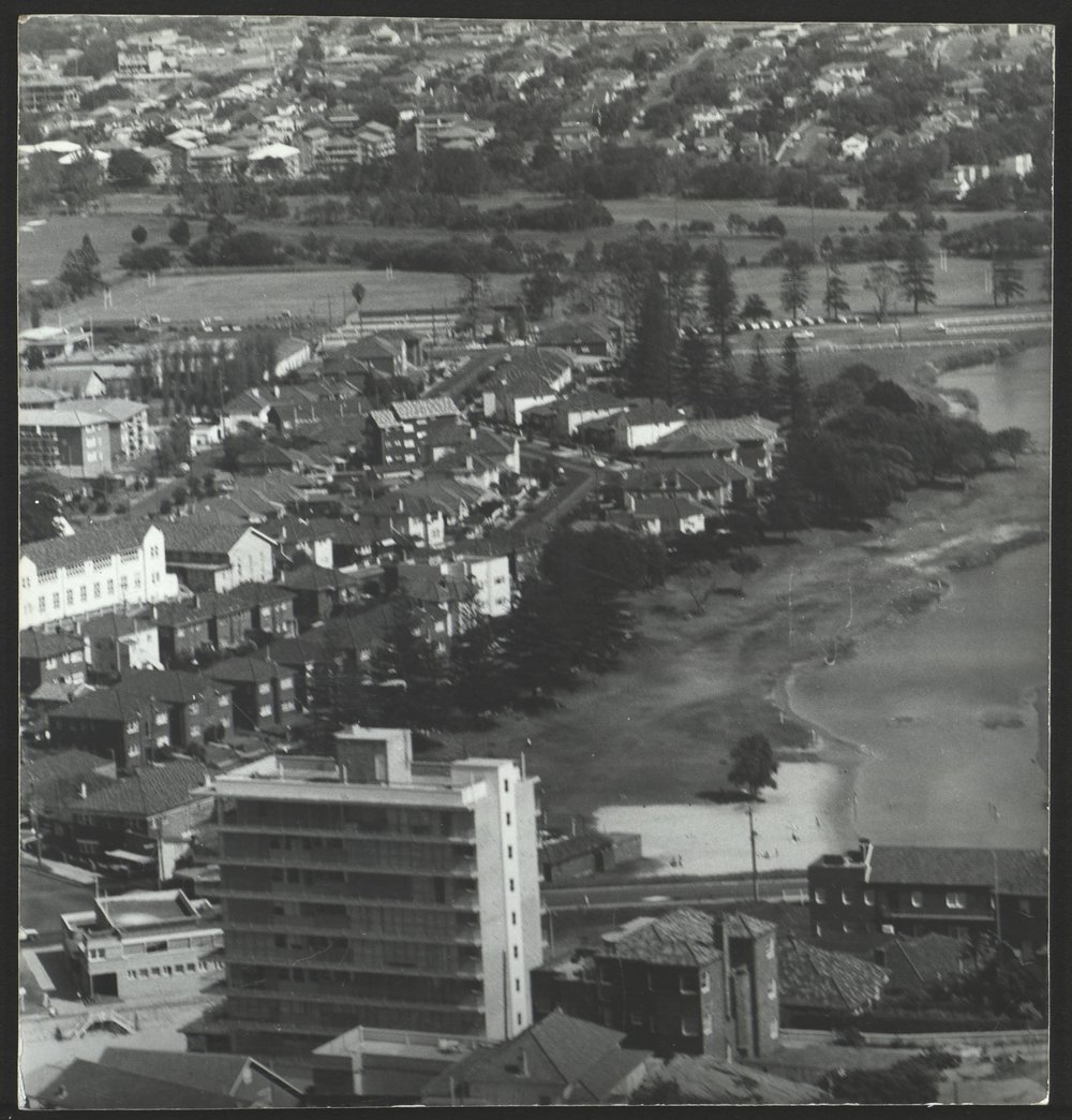 View over Manly from Manly Lagoon to Keirle Park