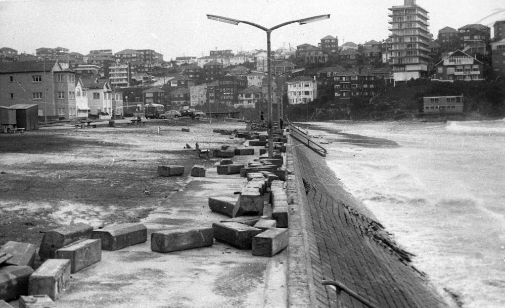 Queenscliff Beach after the 1974 storm