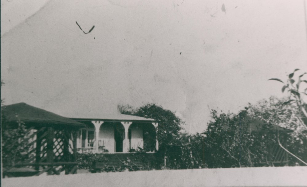 Belrose Post Office and afternoon tea resort