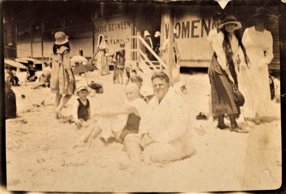 Friends of Isabel Letham on Manly Beach