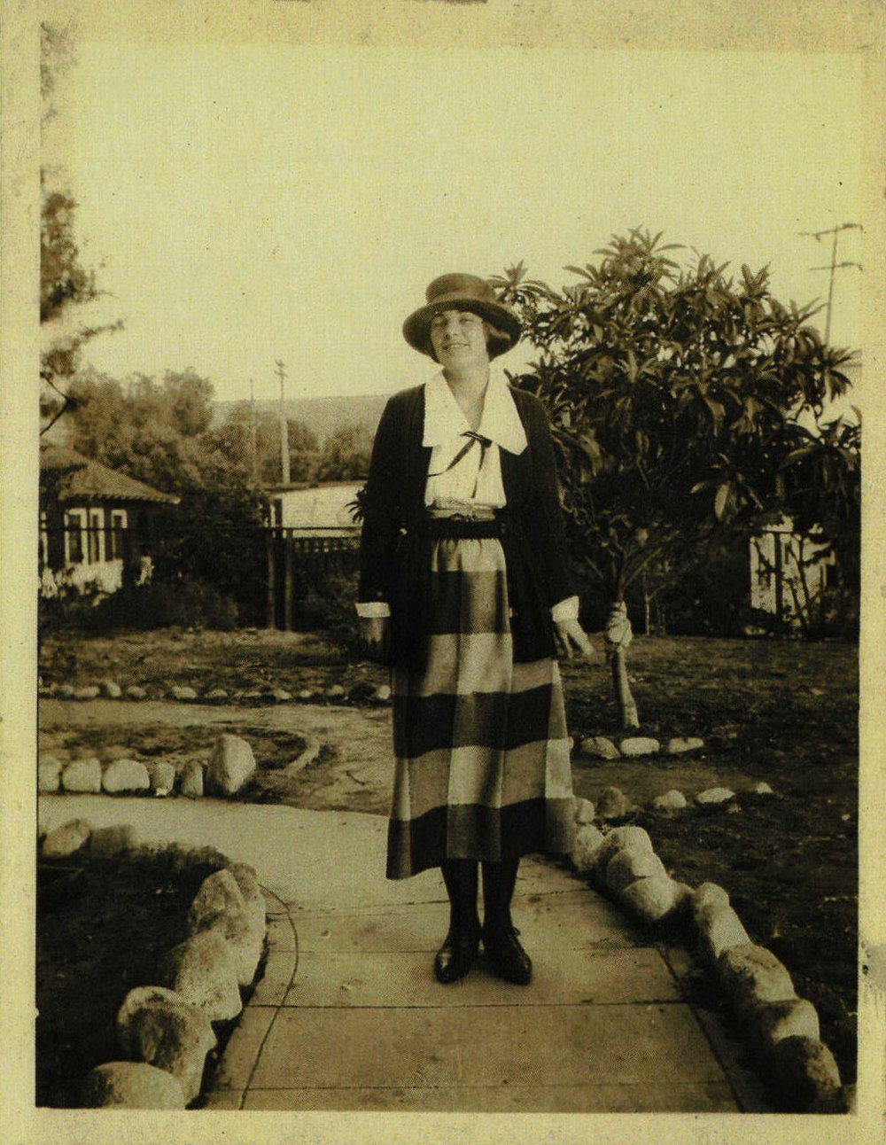 Isabel Letham