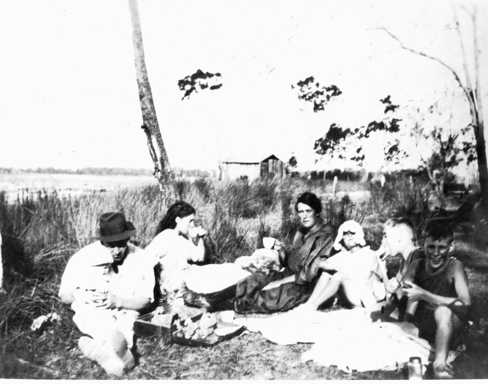Watts Family Picnic at Narrabeen Lagoon, c 1920s