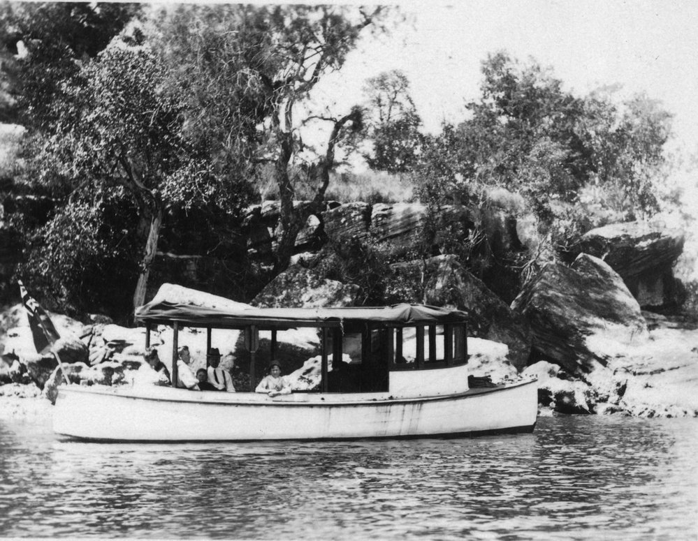 Cottage Point, boat 'Carinya'