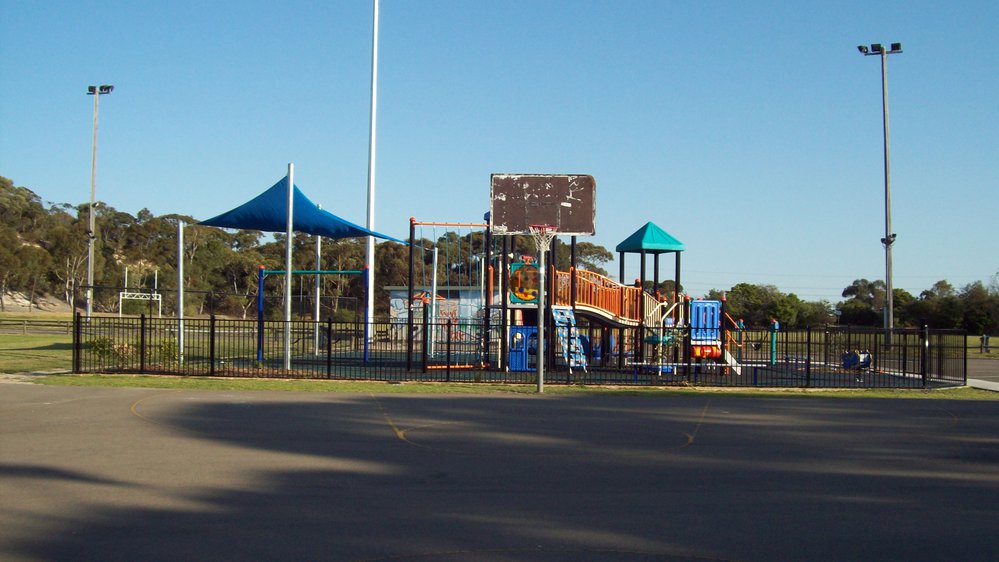 Playground Equipment, Beacon Hill Reserve