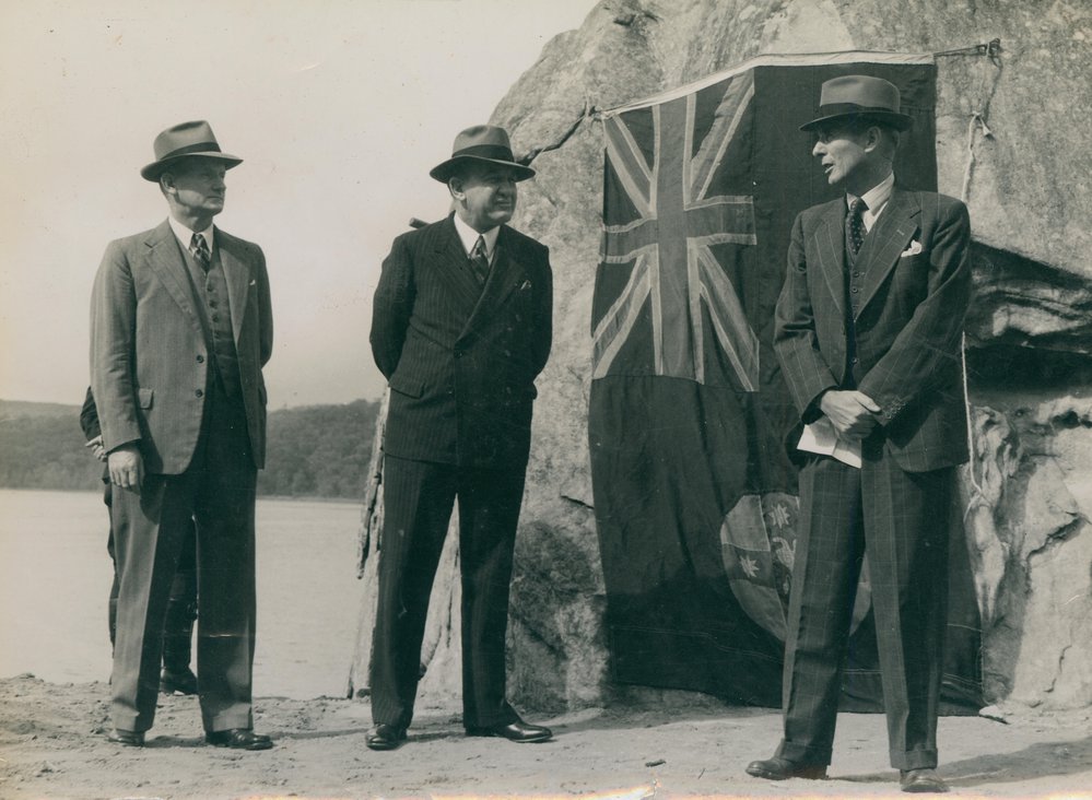 Wakehurst Parkway official opening 1946
