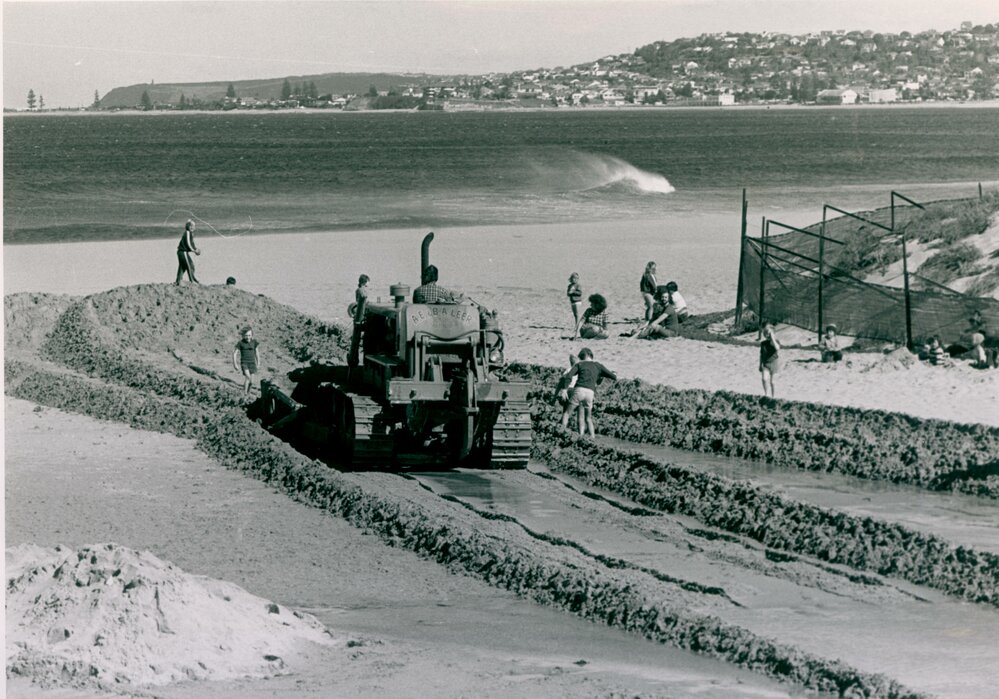 Grading Channel North Narrabeen Beach