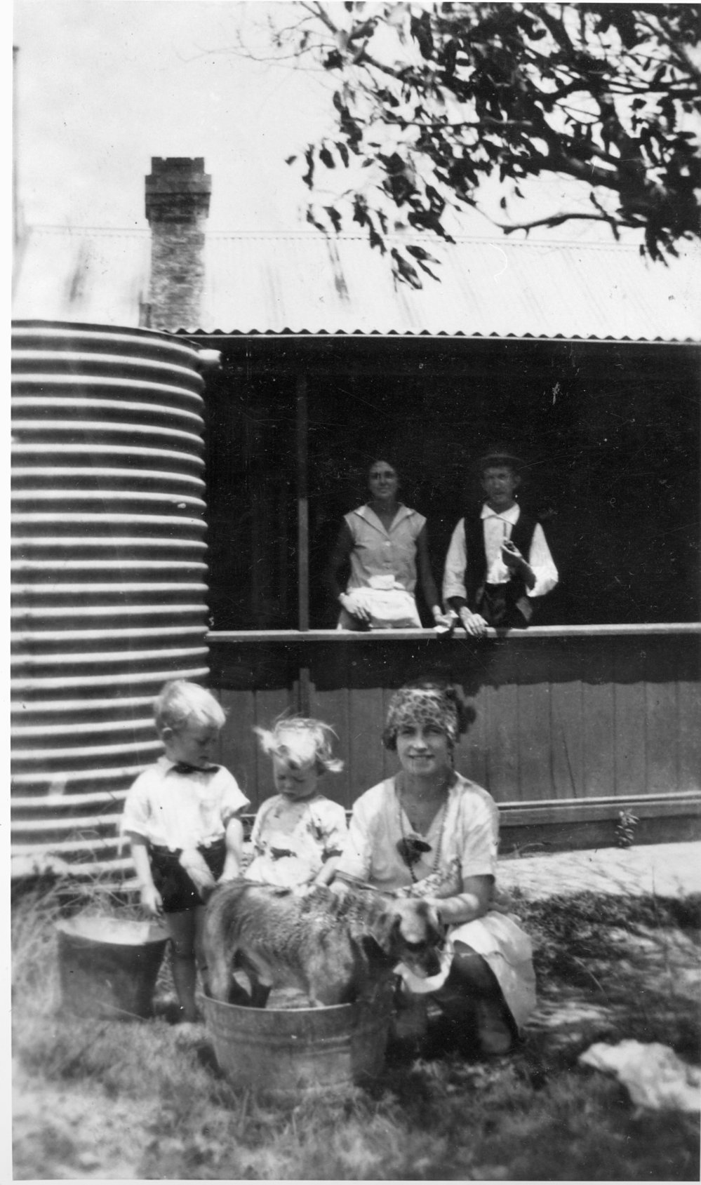 Sayce family at Abbott Road, North Curl Curl