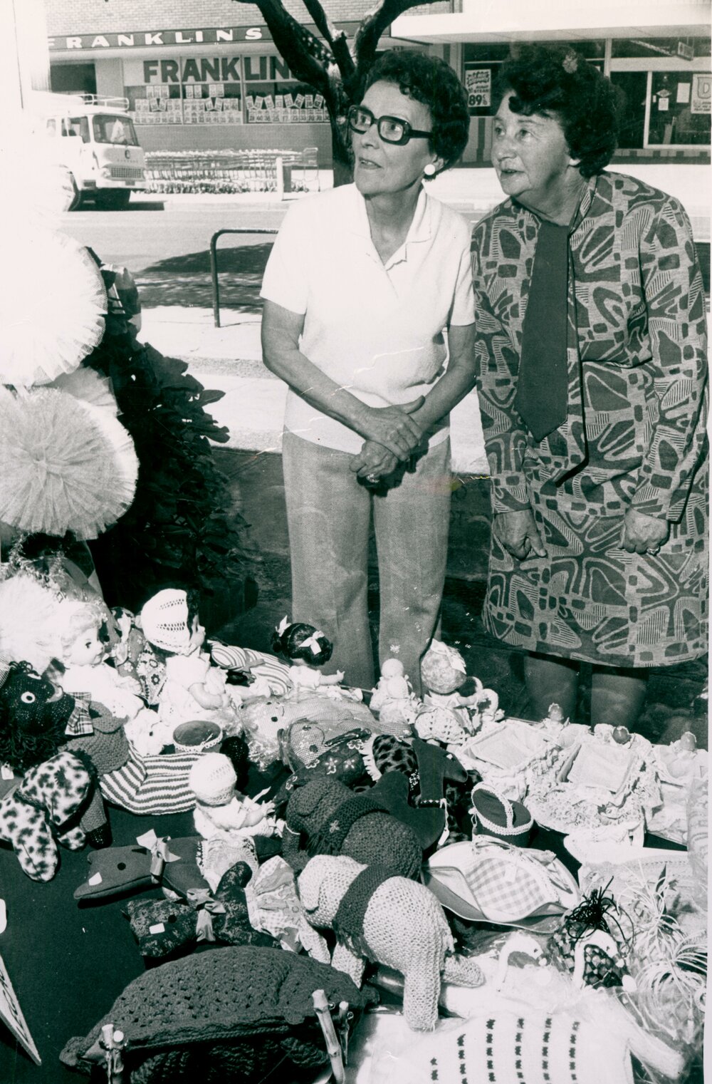 Craft Stall, Howard Avenue, Dee Why