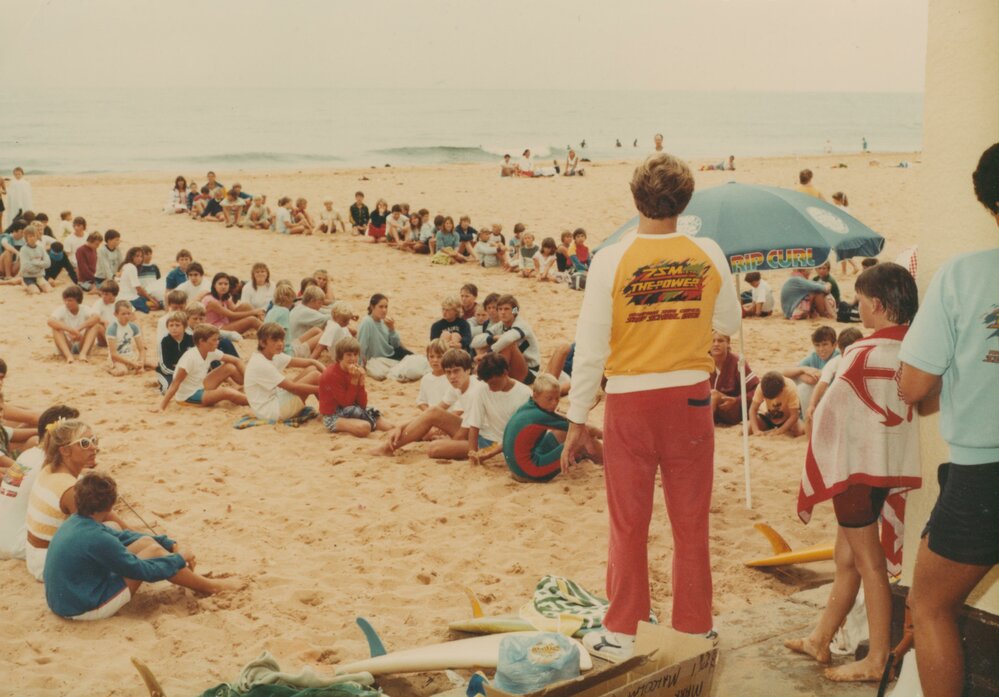 School Holiday Surf School, North Narrabeen Beach
