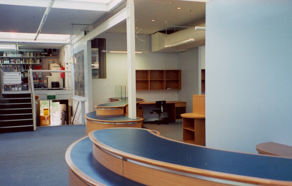 Dee Why Library 2001