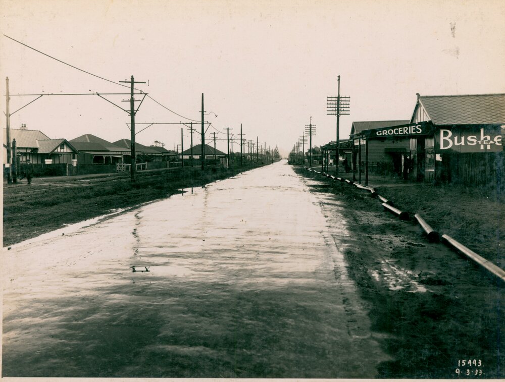 Pittwater Road between Collaroy and Narrabeen