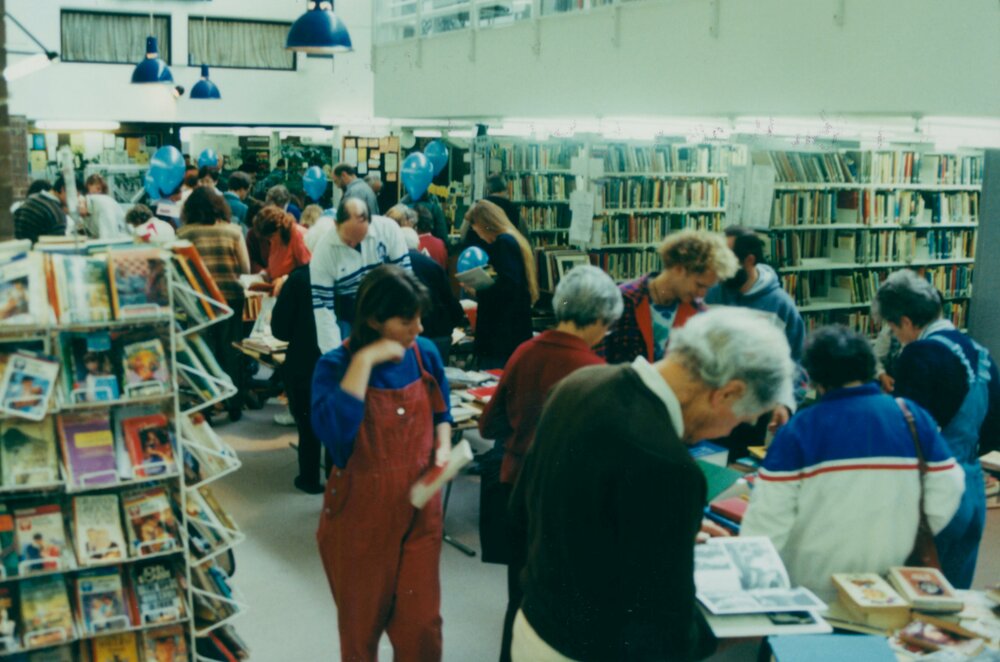 Mona Vale Library 21st Birthday Celebrations Book Bazaar