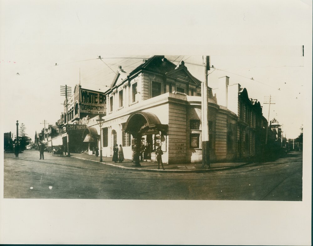 The Corso from the corner of East Esplanade