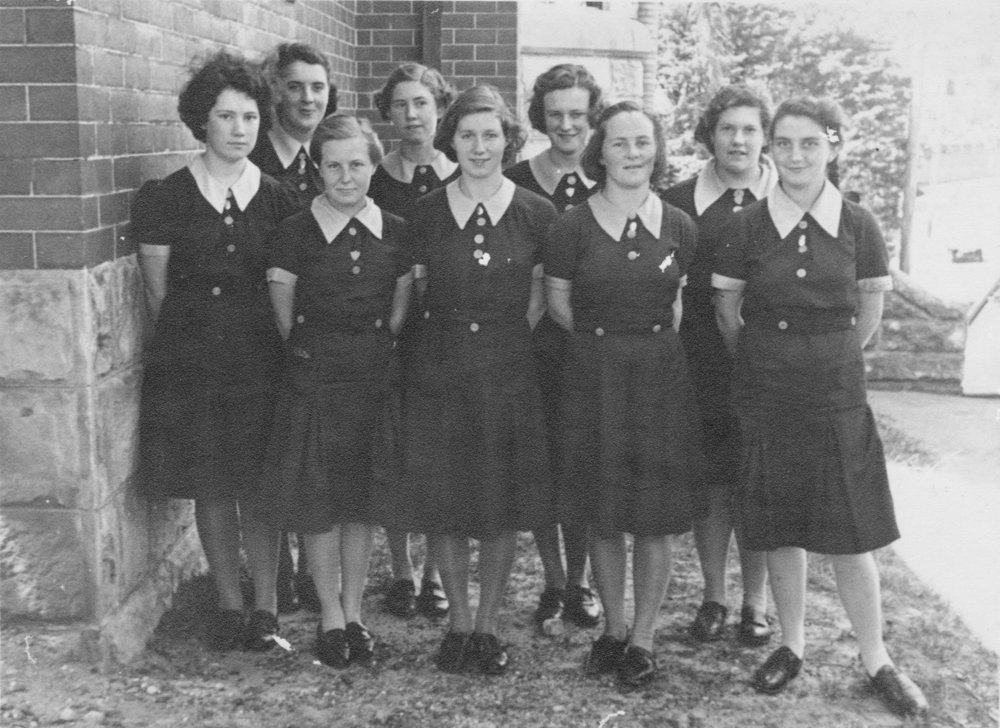 Class photo of students at Brighton College, Manly, c1940s