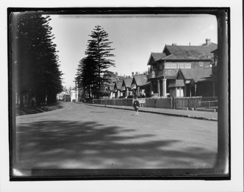 View facing south along North Steyne towards The Corso, Manly, c1920s