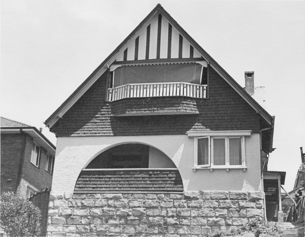 Picturesque house at 23 Kangaroo Street, Manly, 1976