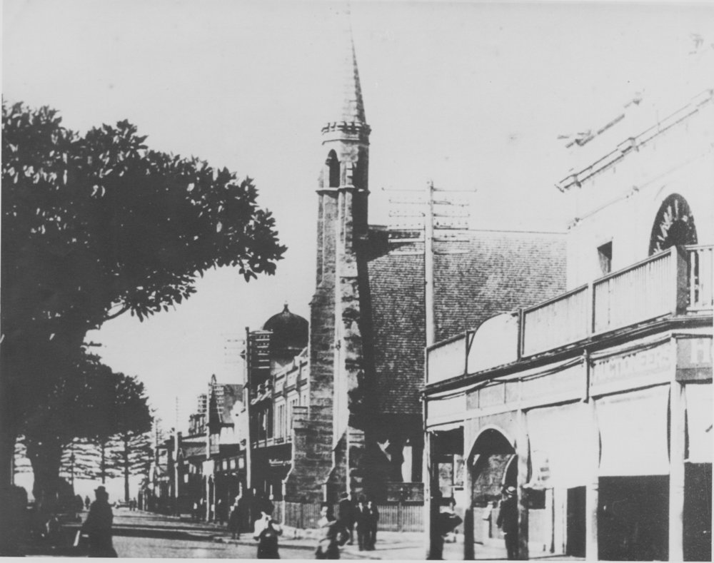View northeast along The Corso, with St Matthew's Church and Victoria Hall, Manly, 1920
