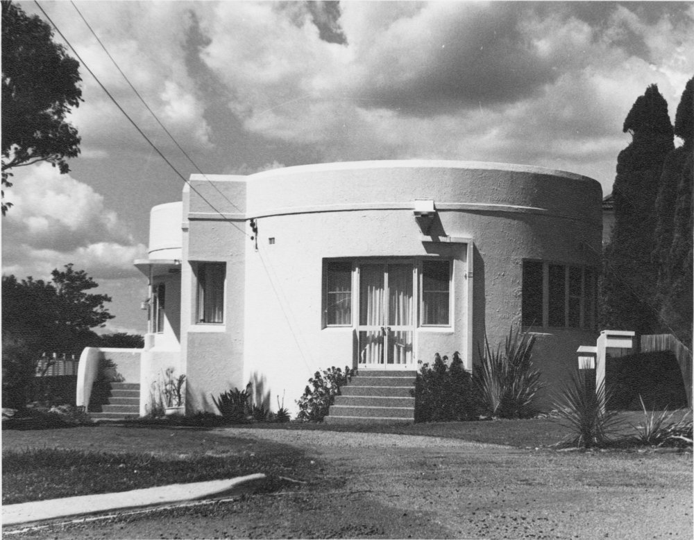 Historic house, Namaka, at 1 Gertrude Street, Balgowlah Heights, 1976