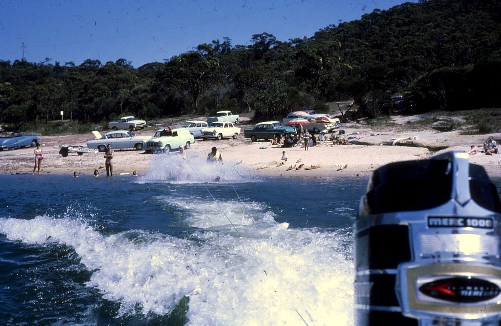 Water skiing on Manly Dam