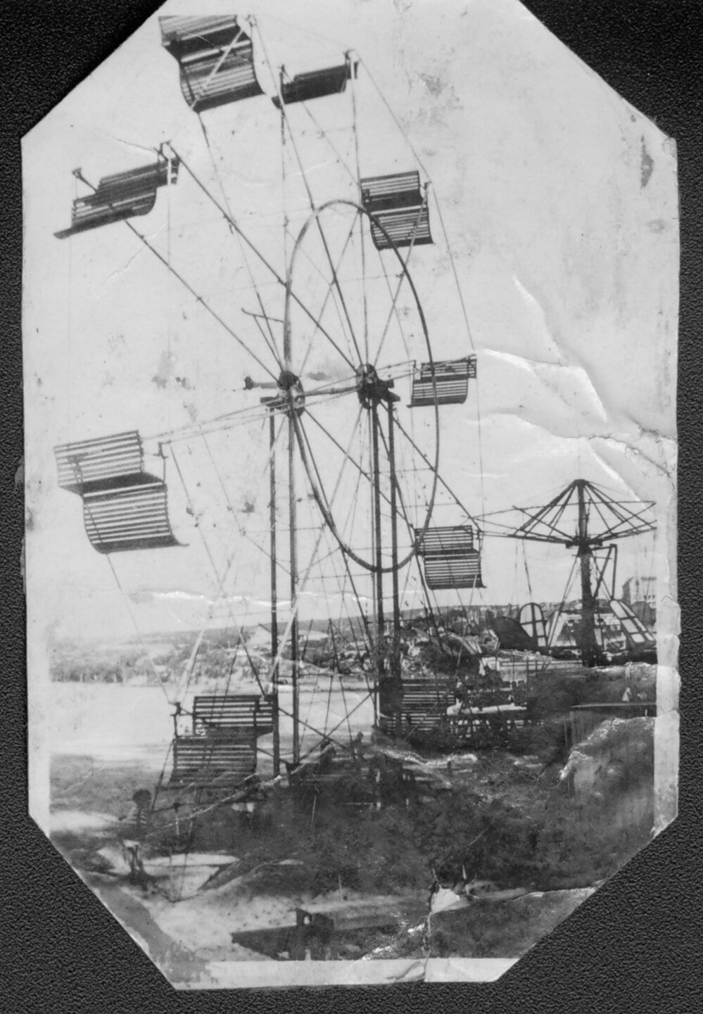 A Ferris wheel on the Manly beachfront, Manly, c1907