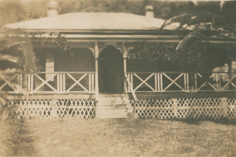 Rostrevor Front Steps and Nameplate, Chuch Point.