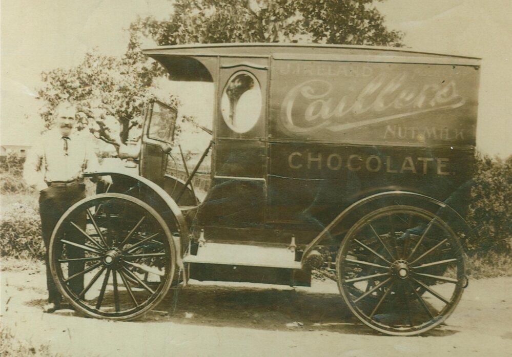 J. Ireland Confectionary Truck, Sydney.