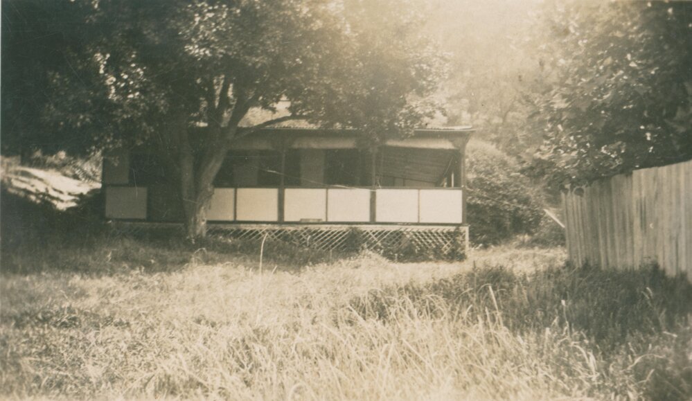 Ireland cottage at Bayview