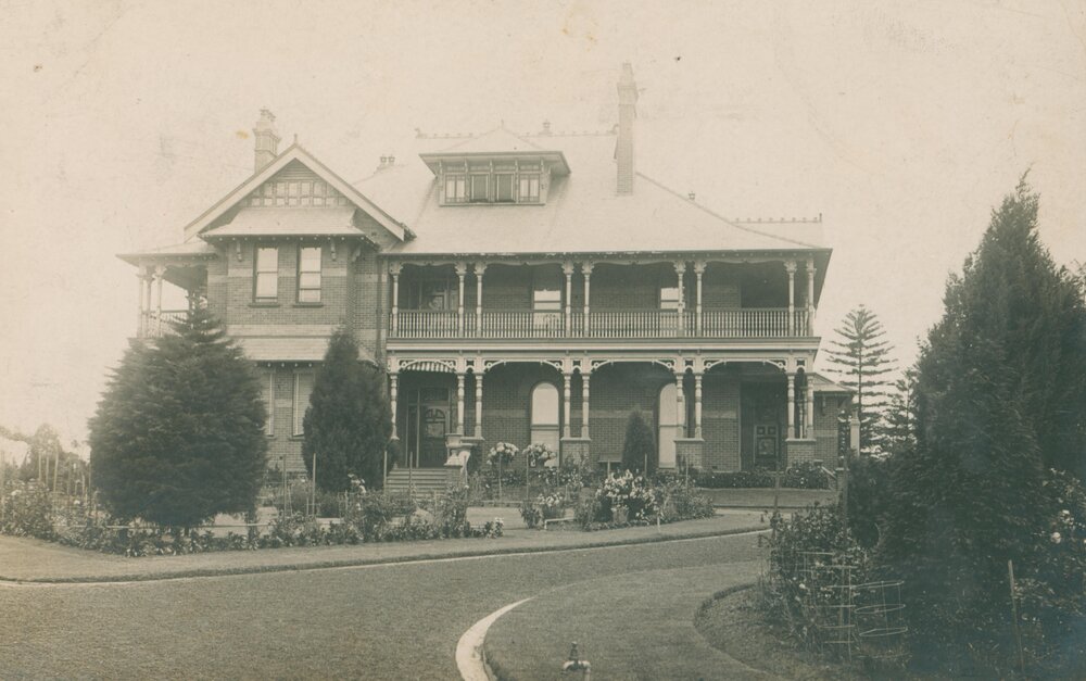 Crago Family Home, Lanreath, at Strathfield.