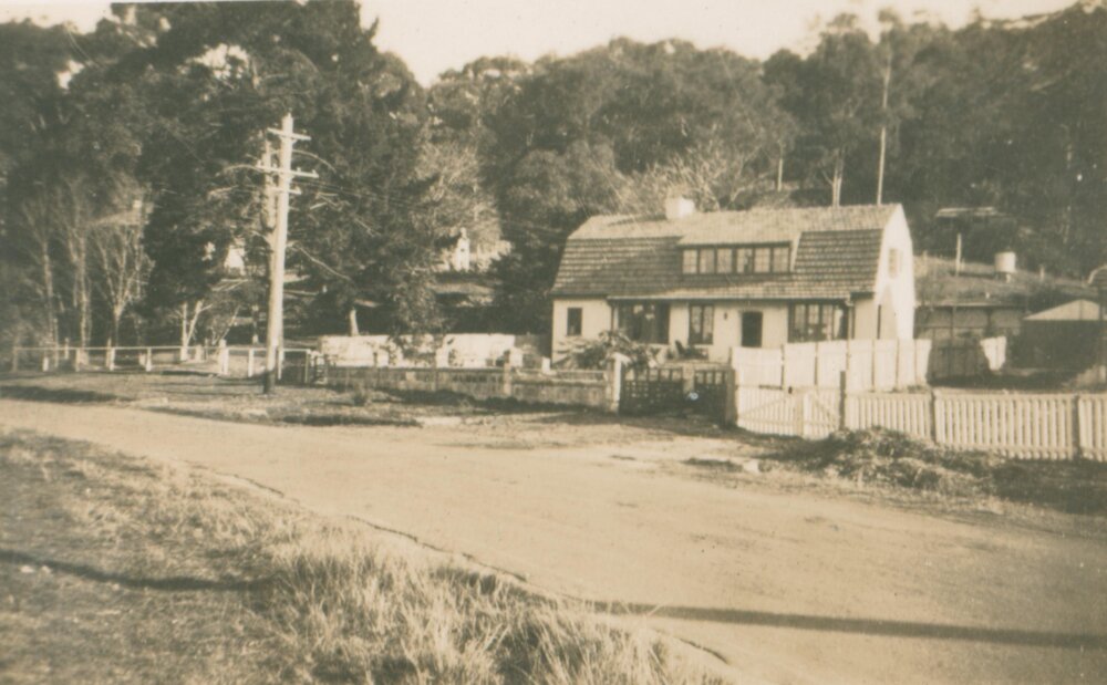 Koala House from Pittwater Road, Bayview.