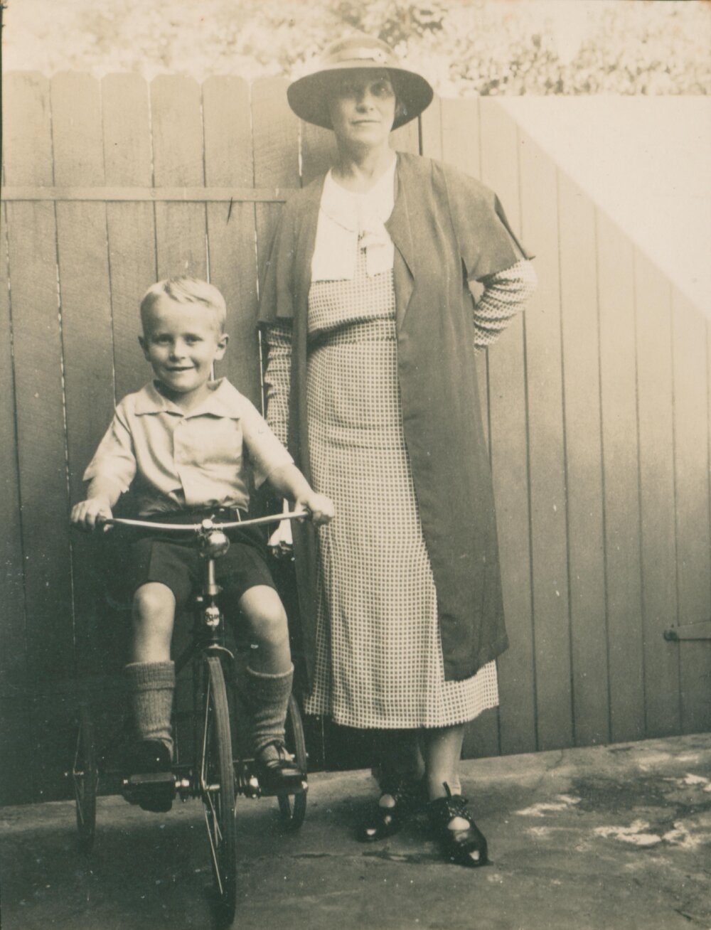 Ken Carter and his mother, Manly.