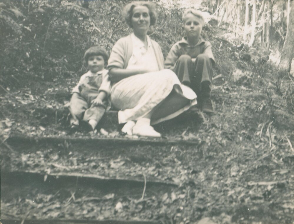Terry, Violet and Ken Carter, at Lovett Bay.