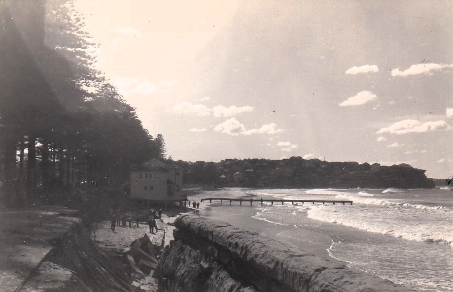 Collapse of the North Steyne sea wall after a storm, Manly, June 1950