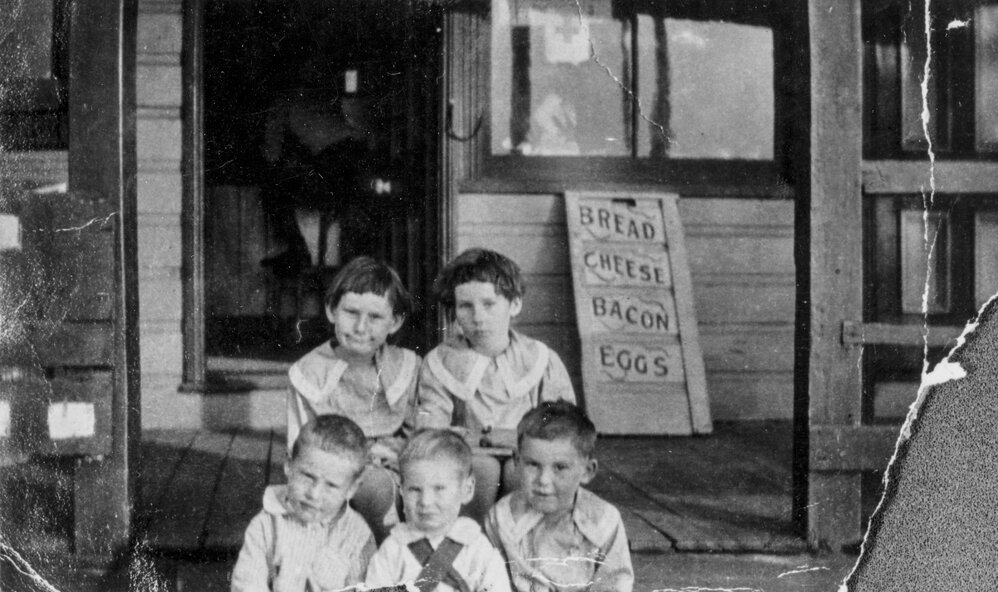 The five eldest Randell Children outside Randell's store, Freshwater