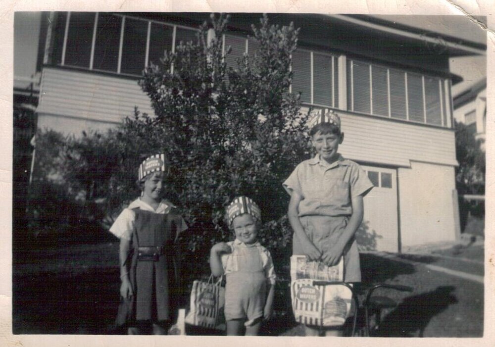 Usher children outside their home, Mona Vale