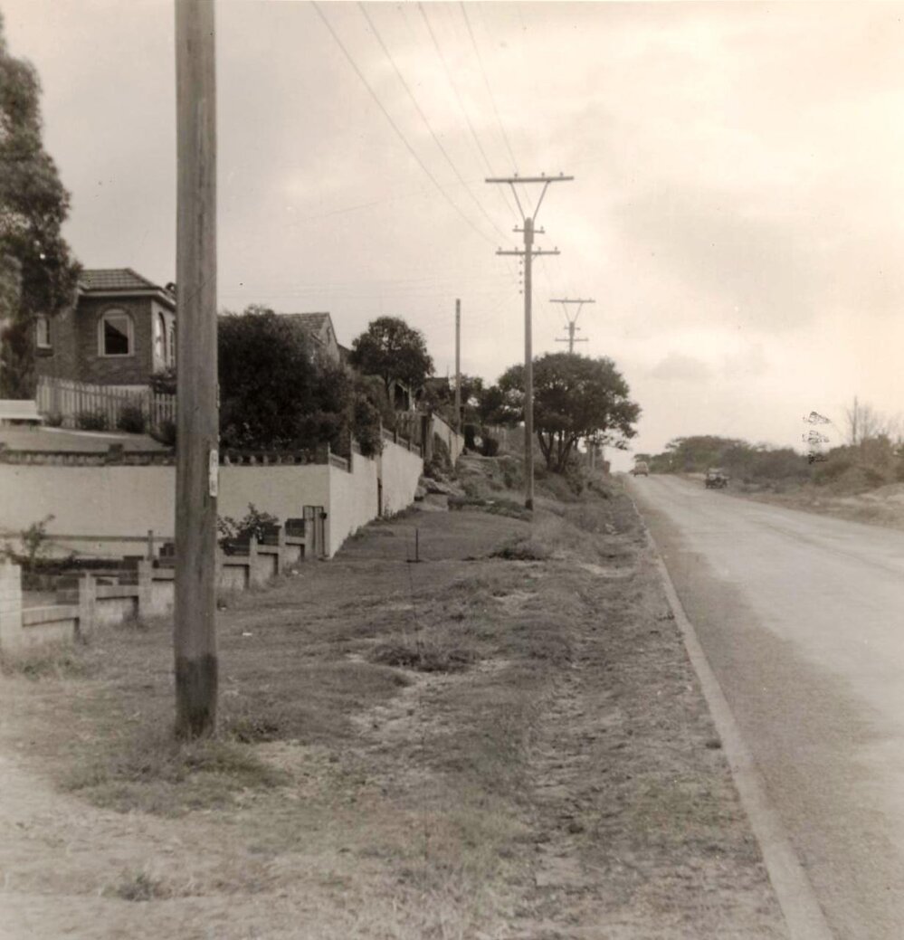 Frenchs Forest Road, Seaforth, April 1954