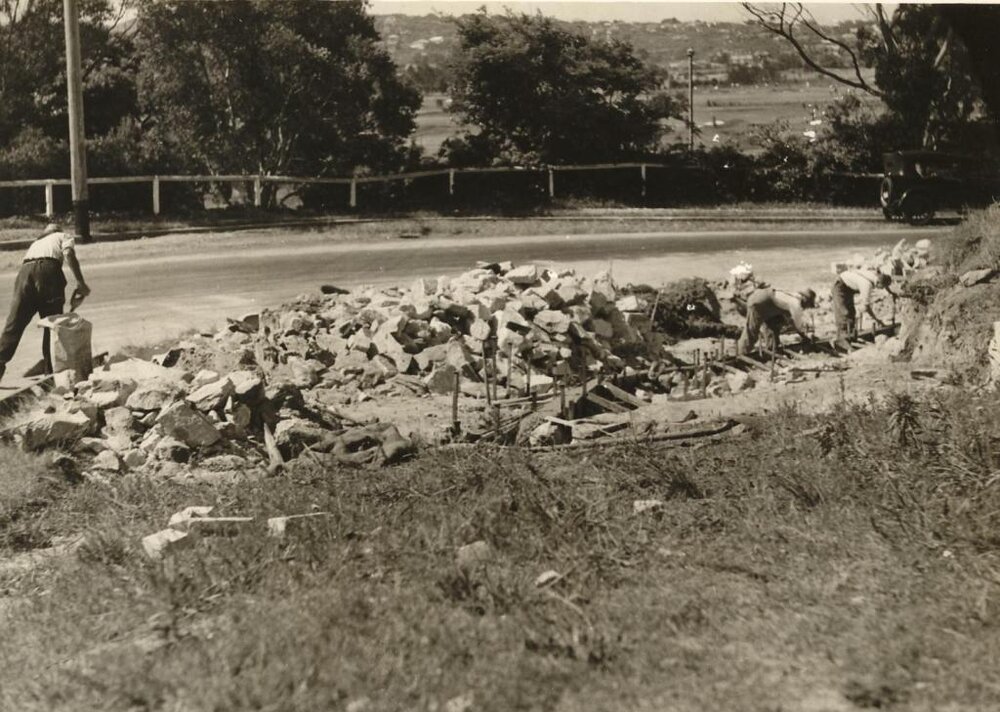 Balgowlah Road cnr Cemetery Road, Balgowlah, 17th November 1938