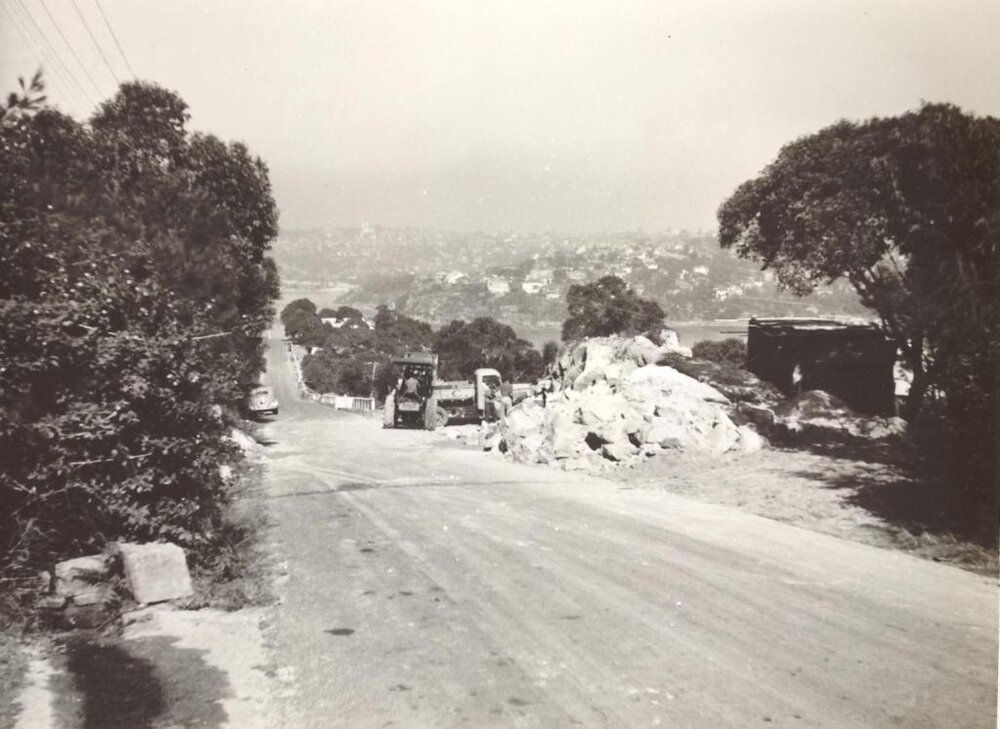 Excavation continues in Beatrice Street, Balgowlah Heights, May 1951
