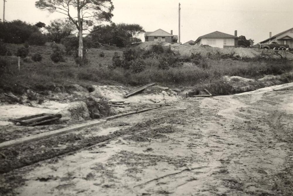 Baringa Avenue near Kamiri Street, Seaforth, c1955