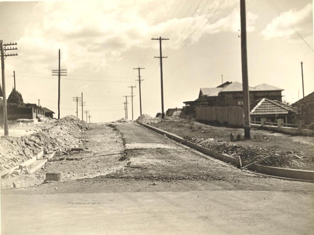 Beach Street west from Wanganella Street, Balgowlah, 5th September 1935