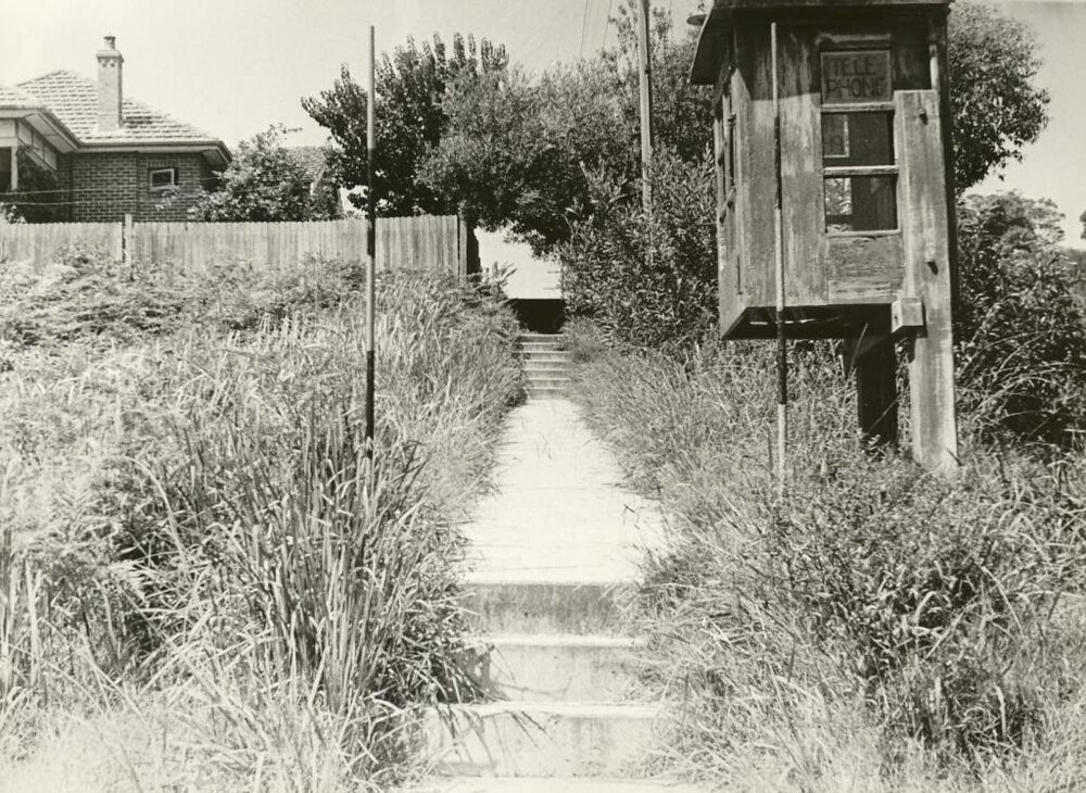 Condamine Street near Beach Street 23.01.1948