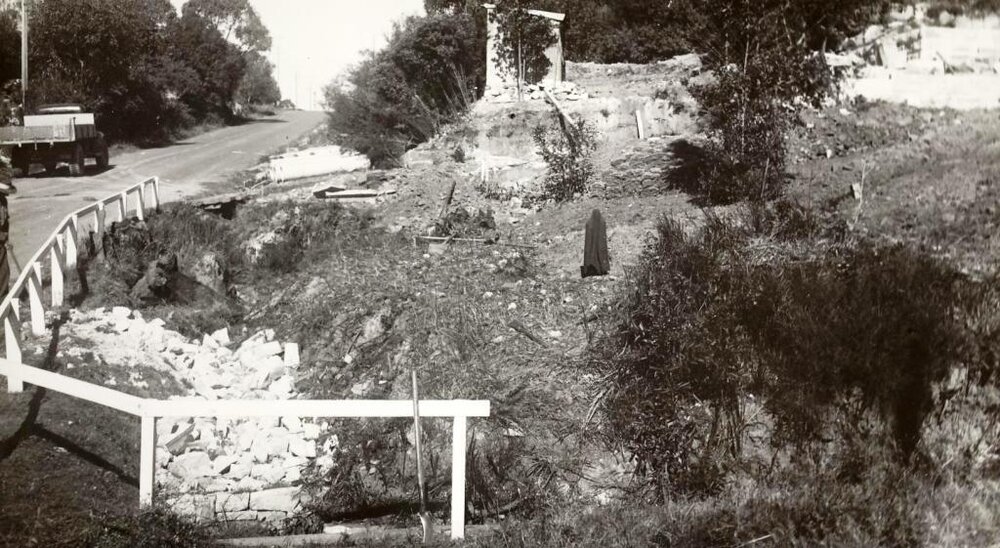 Condamine Street at Beach Street , Balgowlah, 17th July 1947