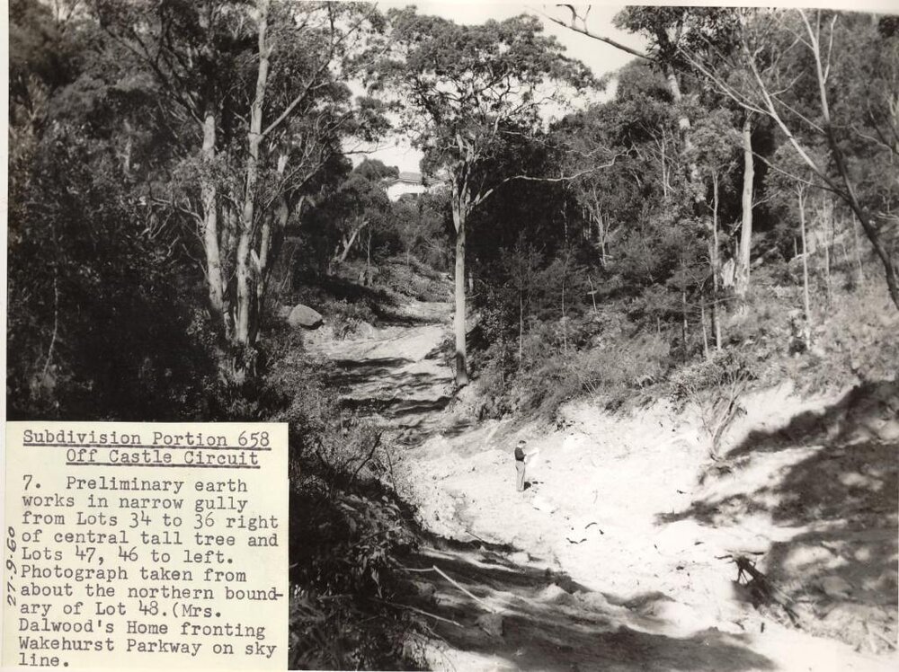 Earth work in gully at Castle Circuit, Seaforth, 27th September 1960