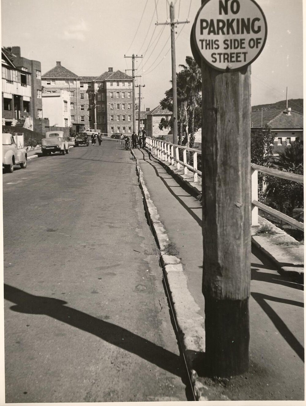East Esplanade south from Wood Street, Manly, September 1954