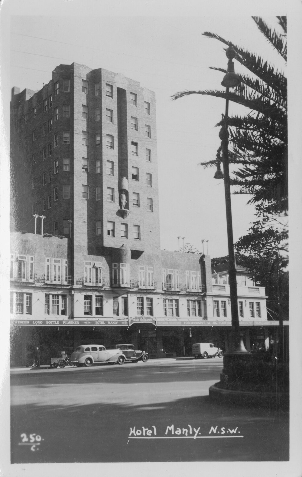 Hotel Manly