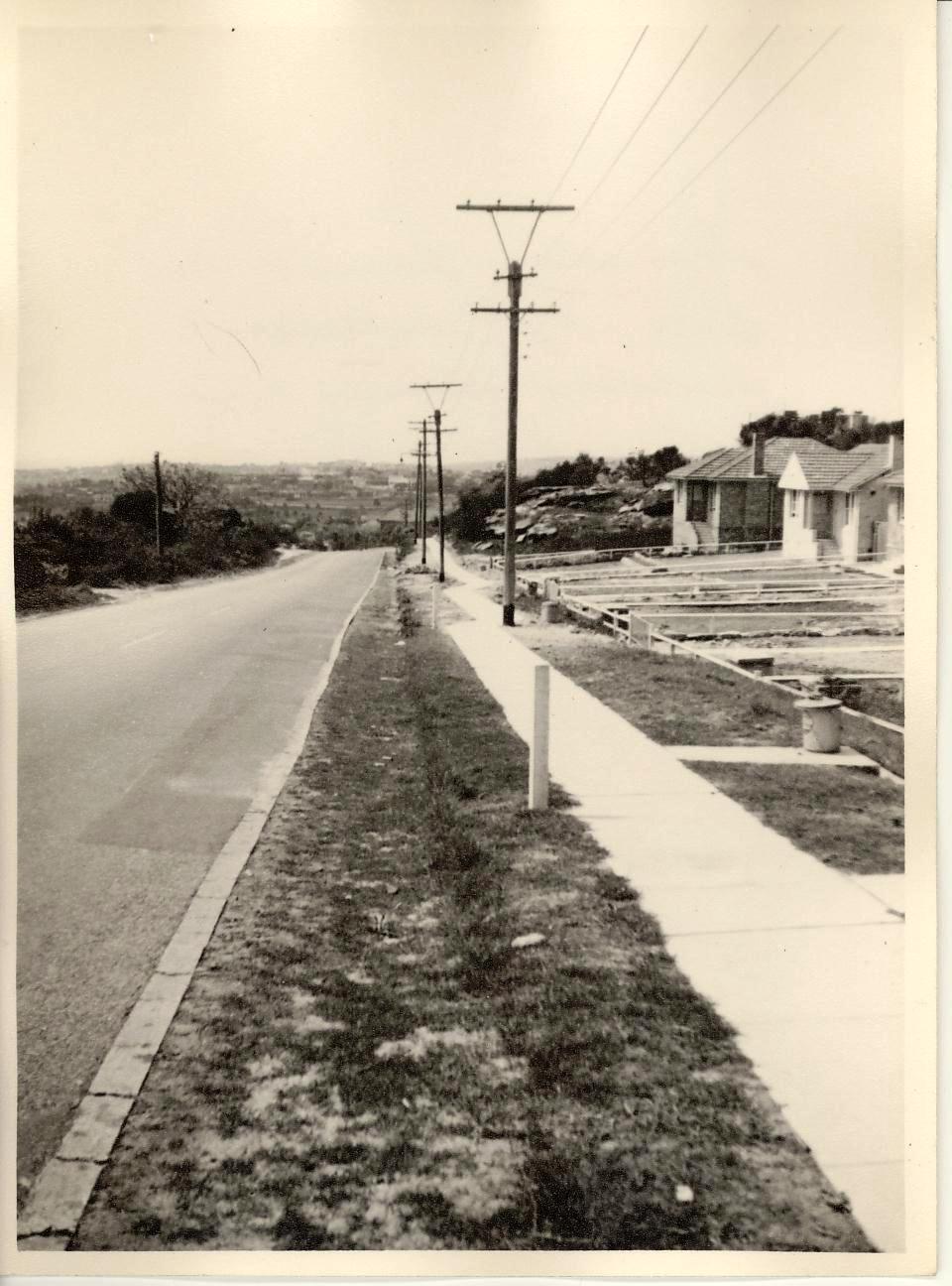 Frenchs Forest Road, Seaforth,  9th October 1954