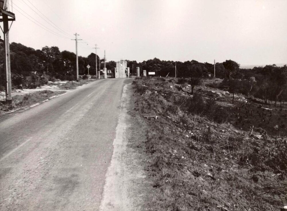Frenchs Forest Road, Seaforth,at 7th October 1949