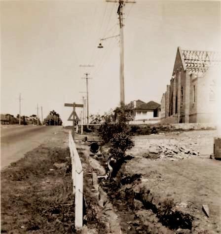 Frenchs Forest Road near MacMillan Street and Church, Seaforth, c1952