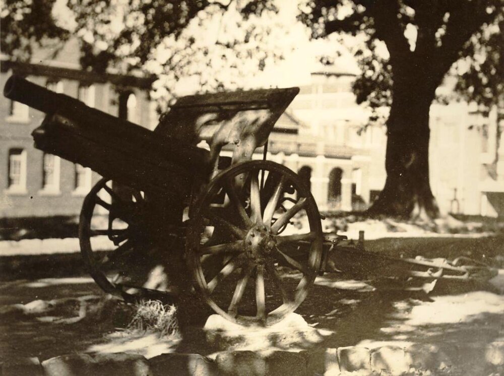 Gilbert Park field gun, Manly, May 1942