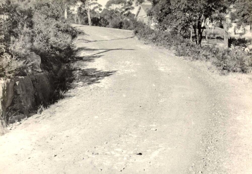 Gordon Street looking east to Beatrice Street, Balgowlah Heights, 29th June 1946