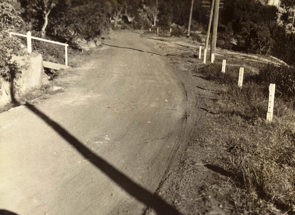 View southeast on Gordon Street, Balgowlah Heights, 29th June 1946